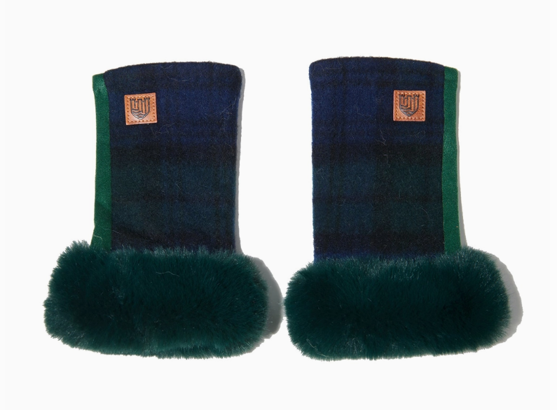Lambswool Mittens by Islander UK