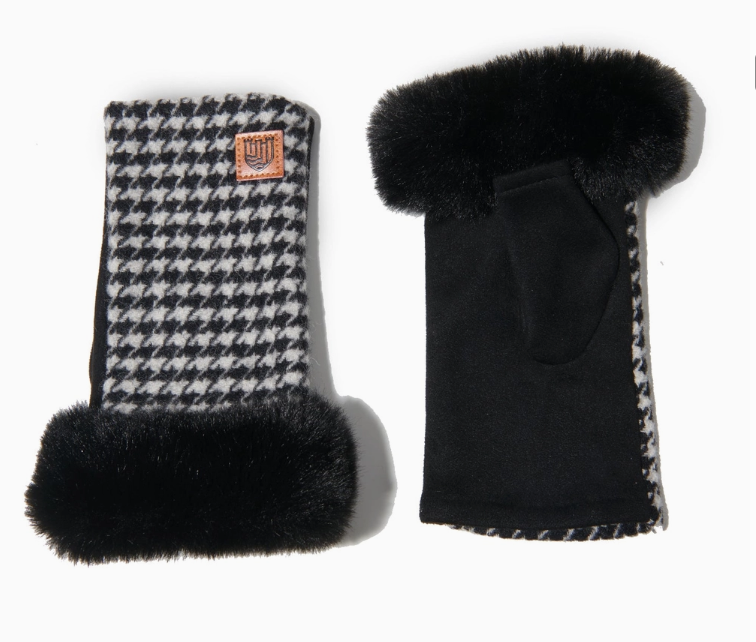 Lambswool Mittens by Islander UK