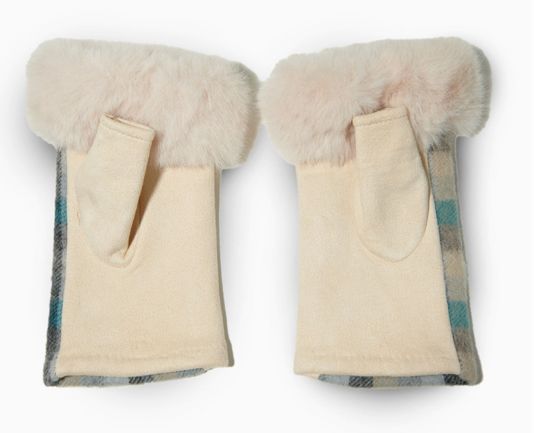 Lambswool Mittens by Islander UK
