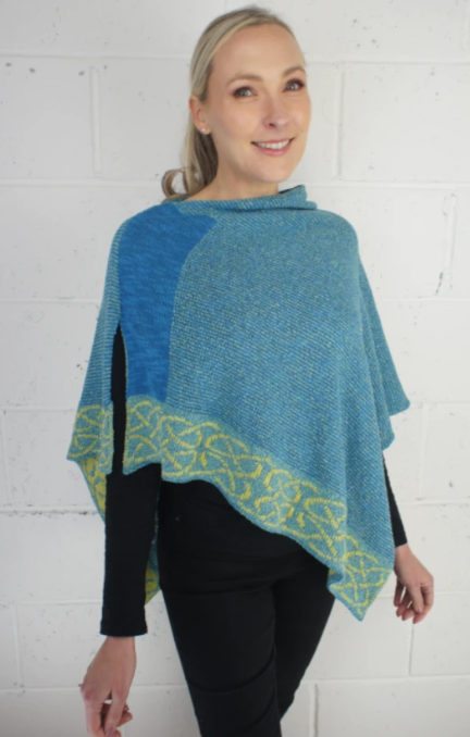 Wallace Shawl