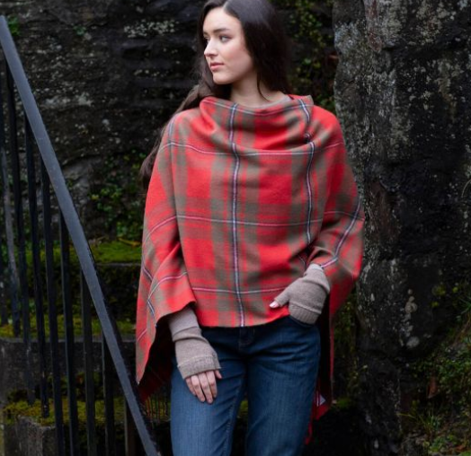 Lambswool Georgia Poncho - MADE IN SCOTLAND